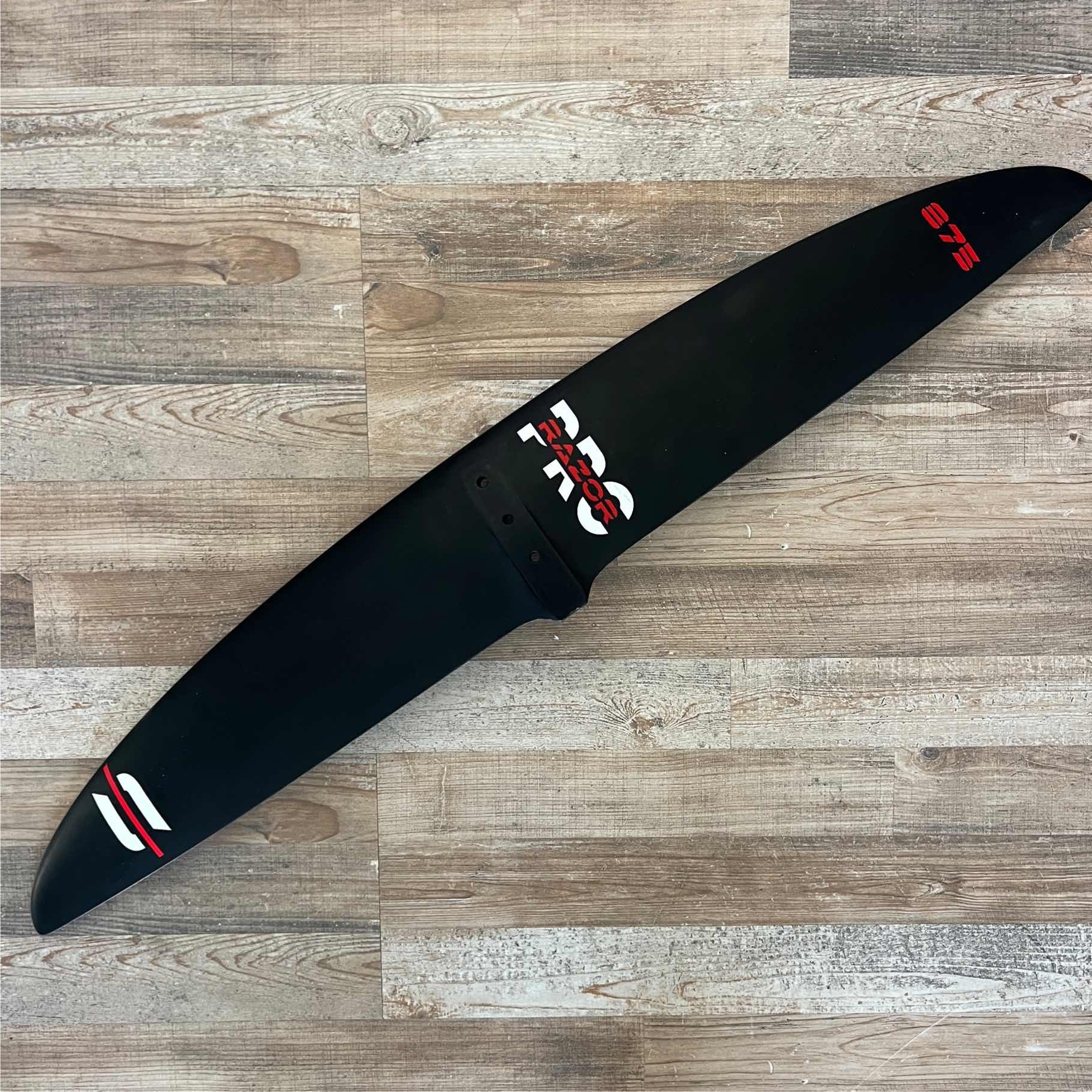 Sabfoil Razor Pro 875