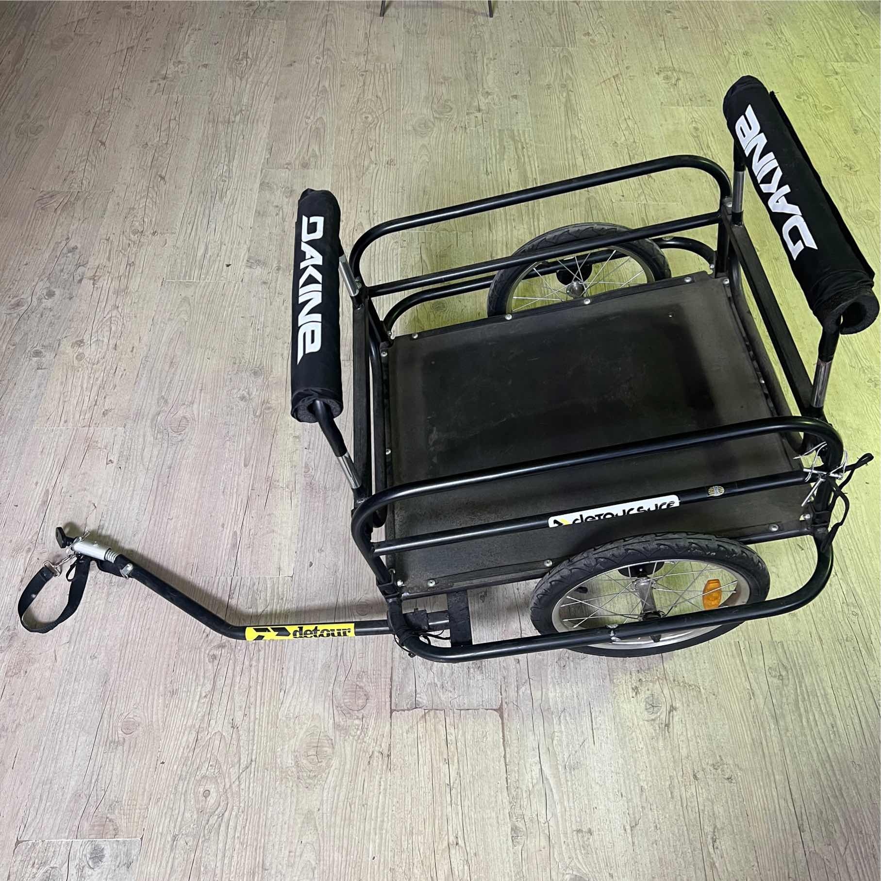 Carrello porta surf per bicicletta