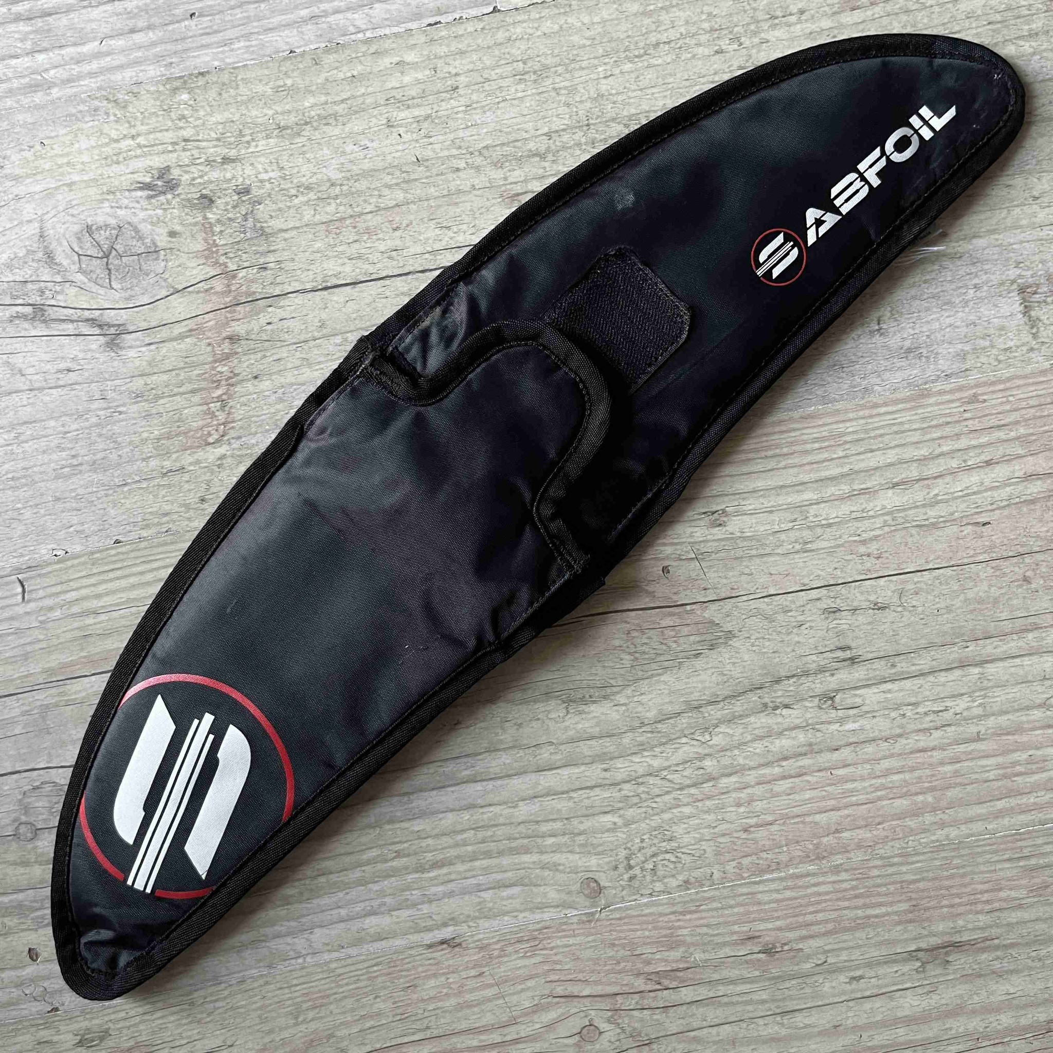 Sabfoil cover stablizer