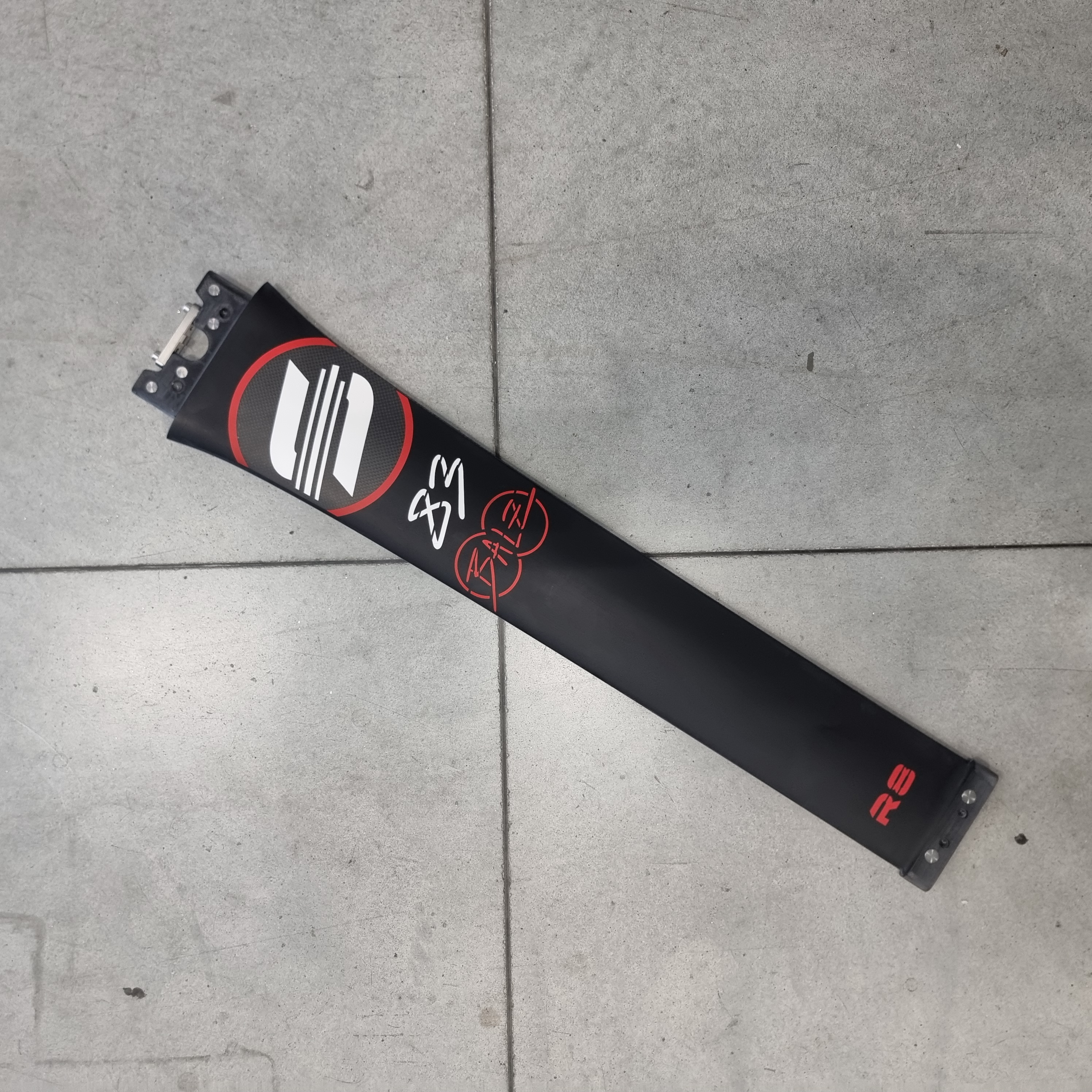 Kraken Mast  83 Balz Muller edition - 2024 restored - ref 0029