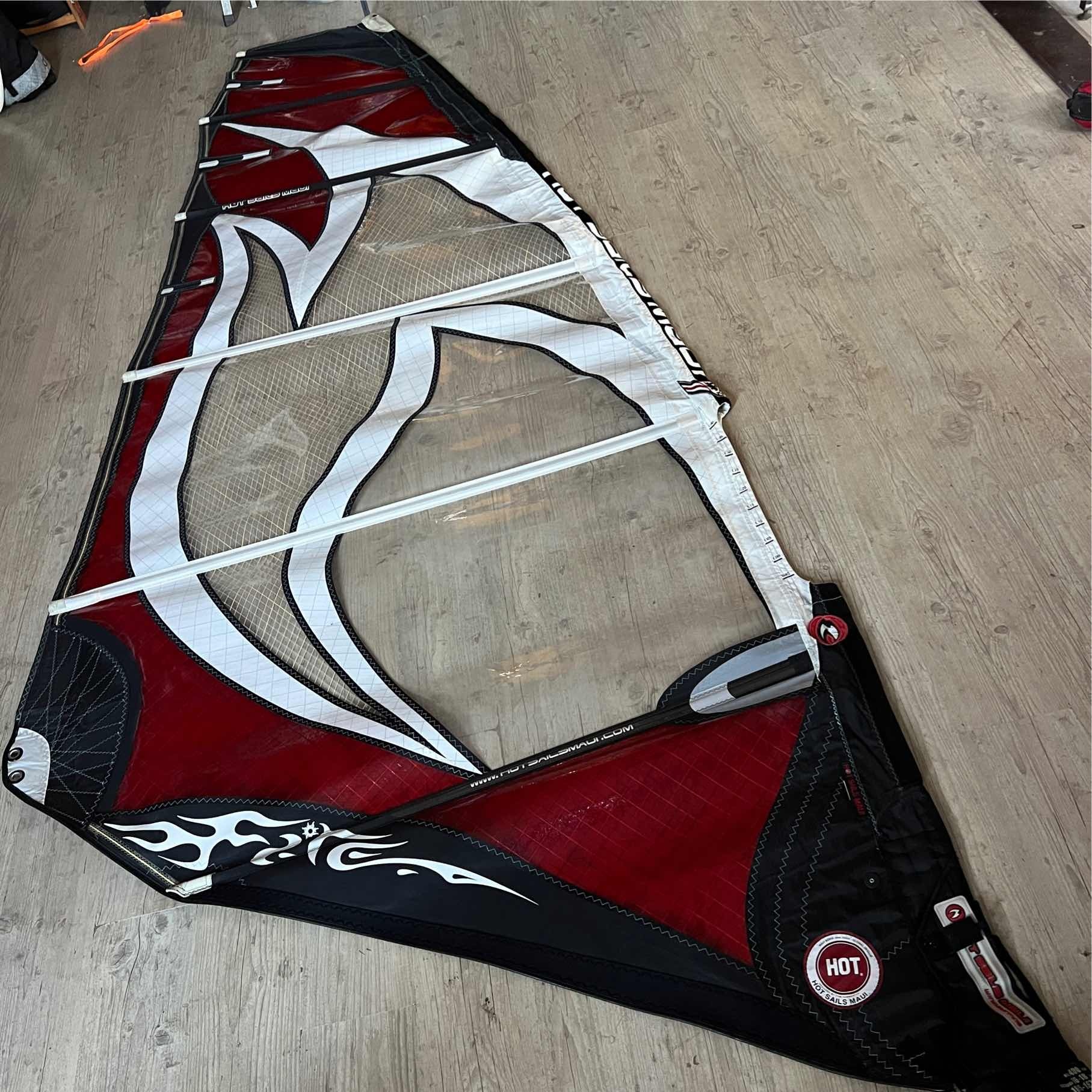 Hot Sails Maui Fire 4.7 2008