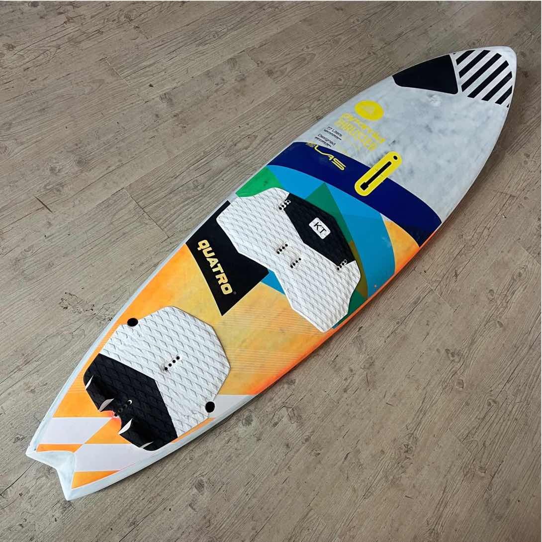 Quatro Pyramid 77 2017