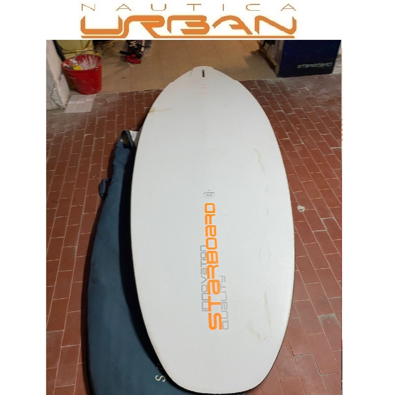 STARBOARD CARVE 141 2019