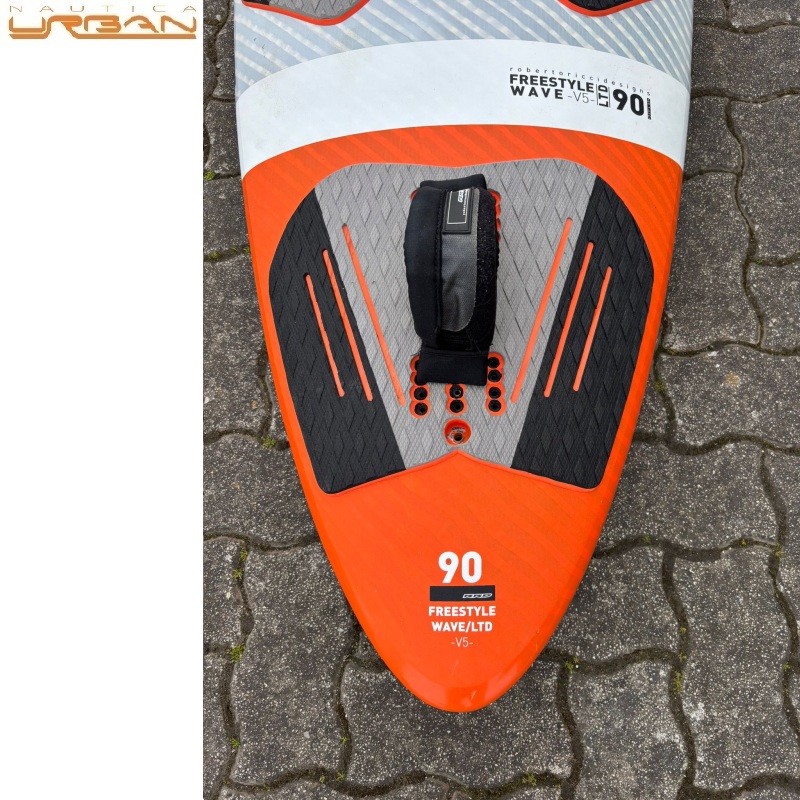 RRD FREESTYLEWAVE LTD 90 2019