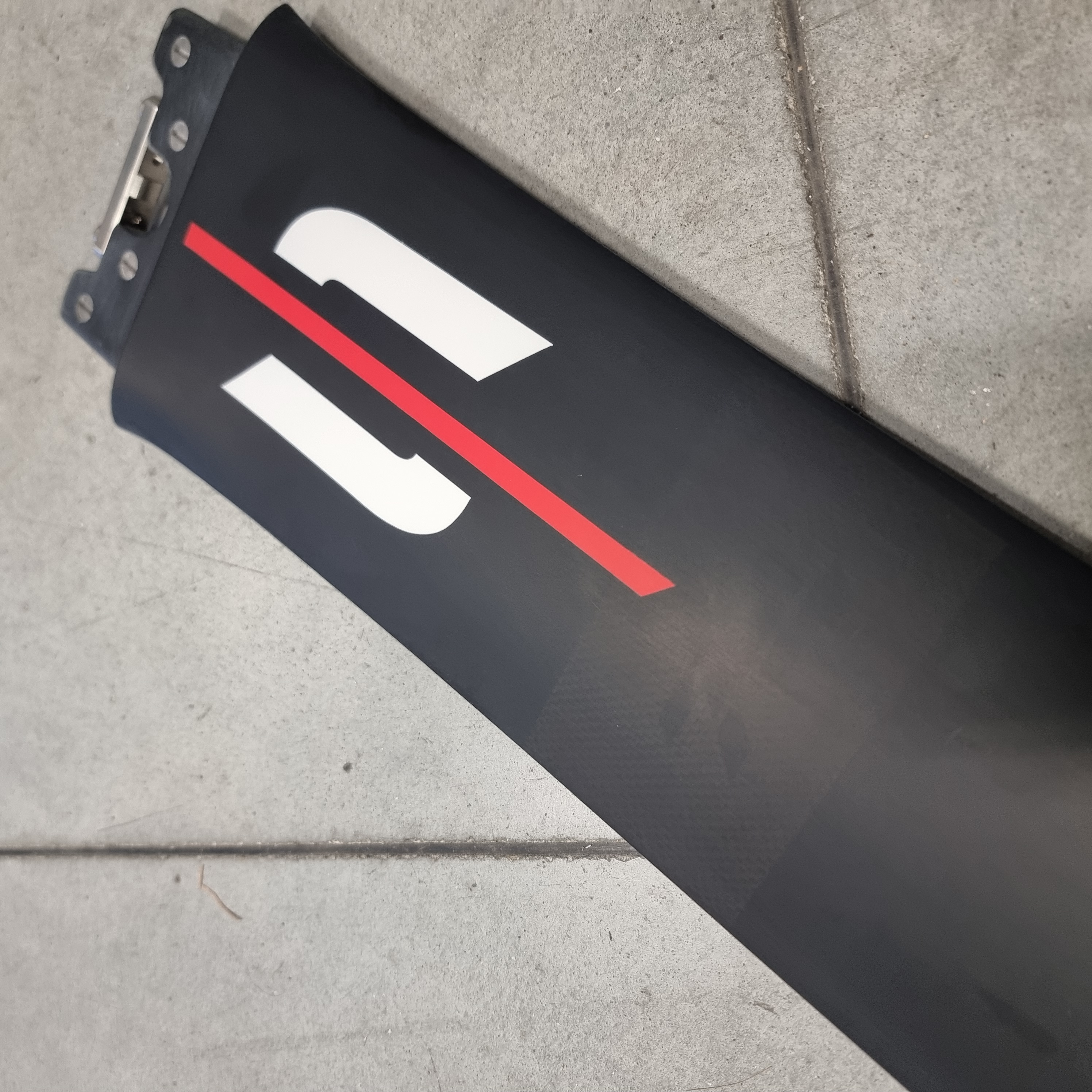 Red Devil 74 UHM Mast (R8) - 2025 B-grade - ref 0043