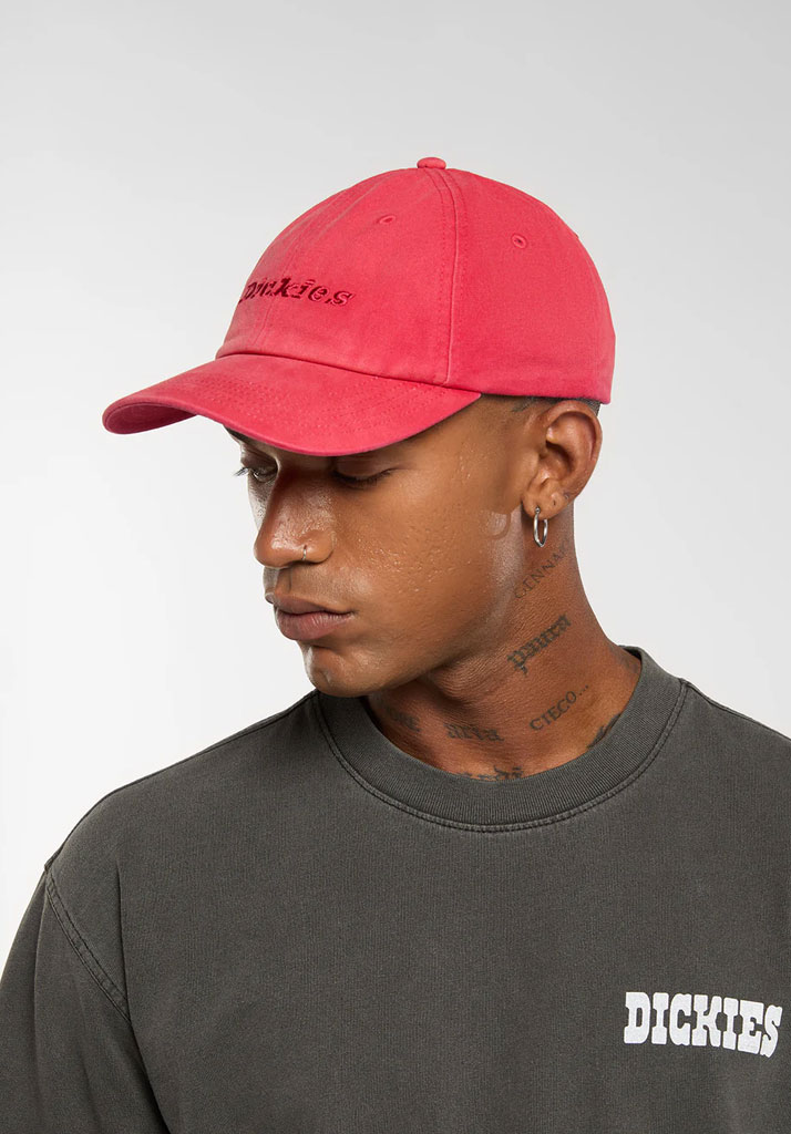 CAPPELLO DICKIES MIDDLEFIELD WASH DAD CAP GARNET