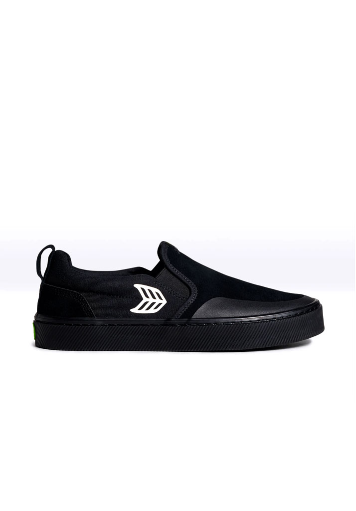 SCARPE SKATE CARIUMA SLIP ON PRO ALL BLACK 42 (Size 42)