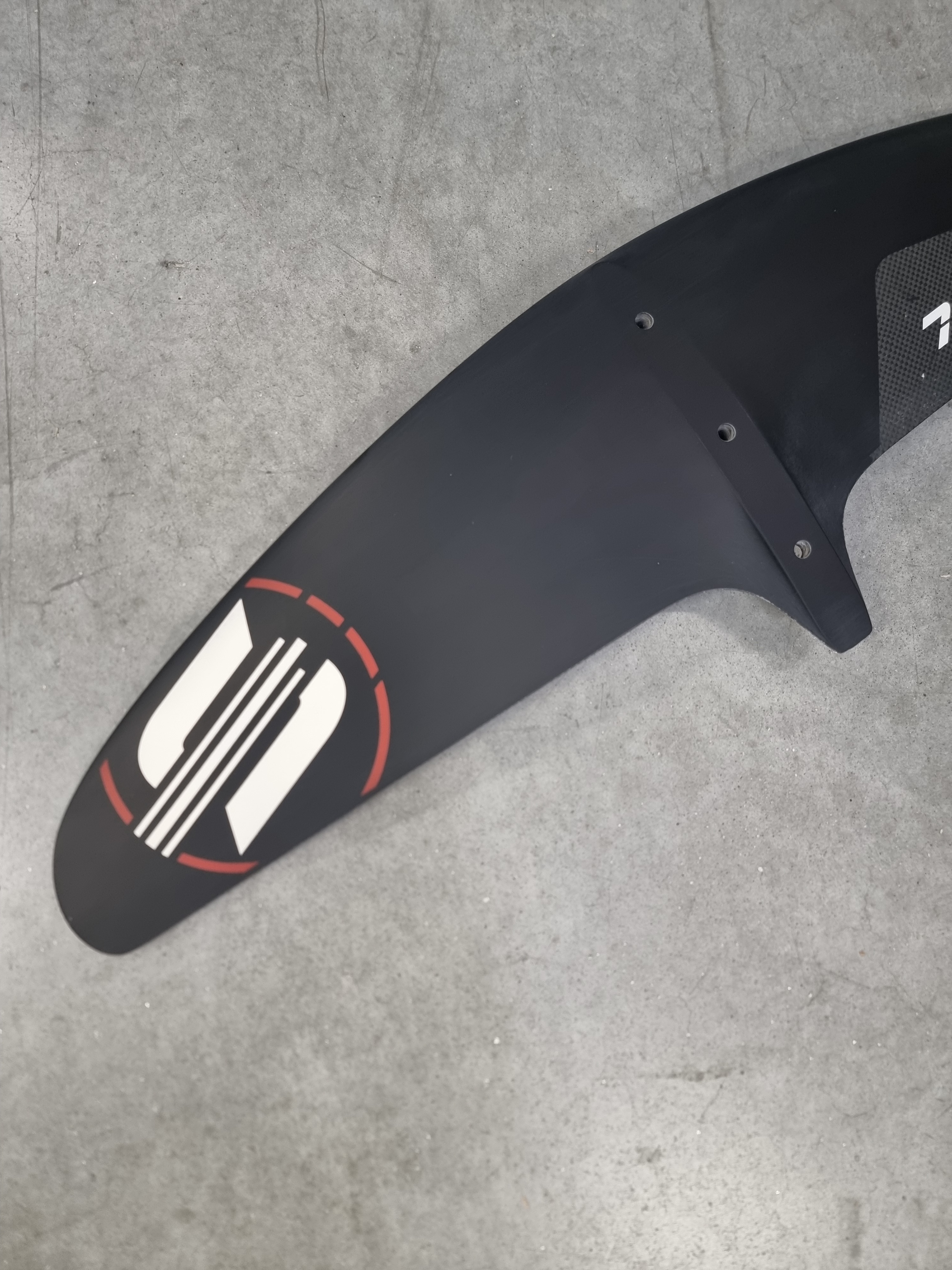 Front Wing W799 Balz Pro - refurbished