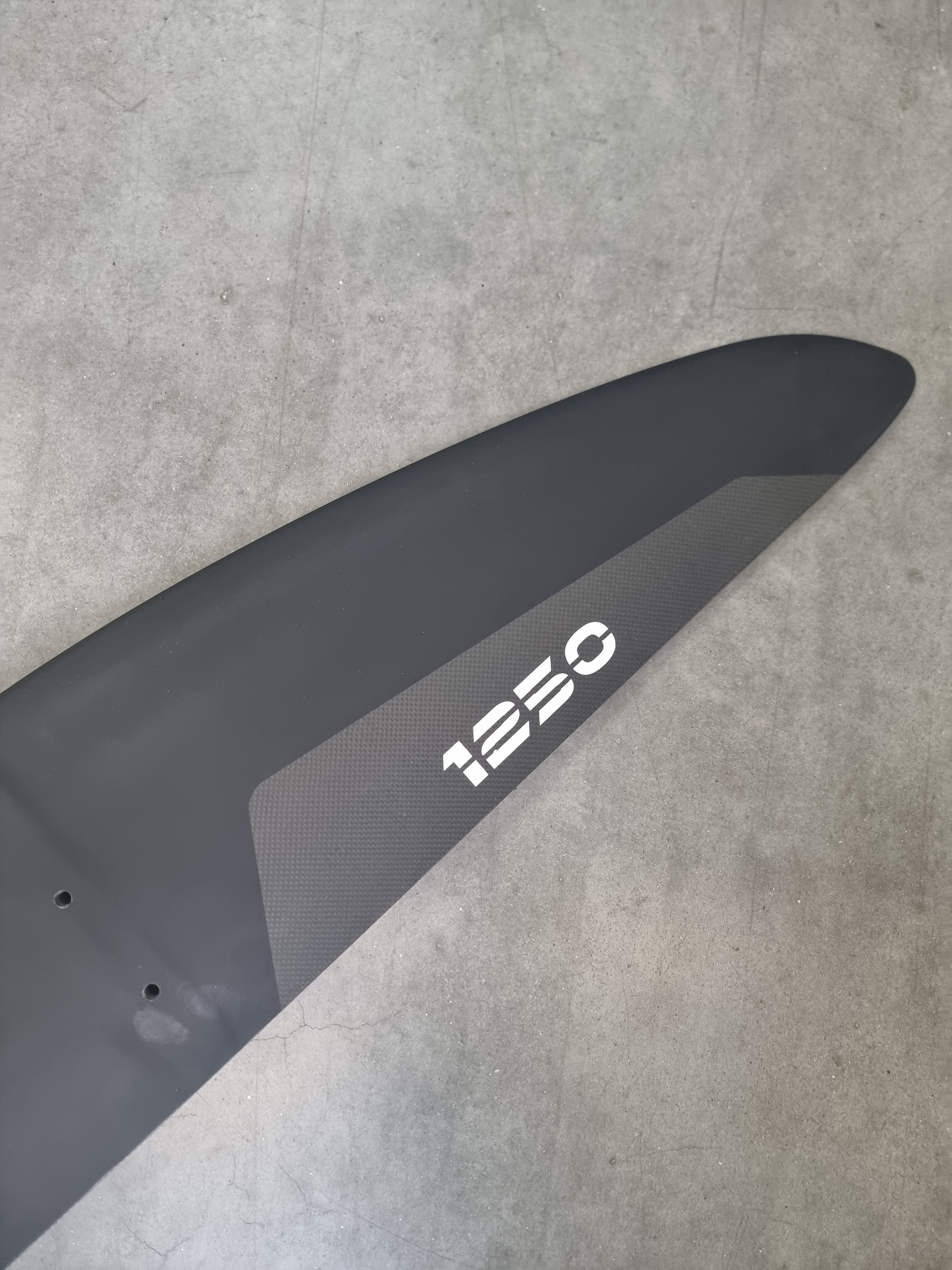 W1250 Lightwind Front Wing – restored 2022 - ref:070