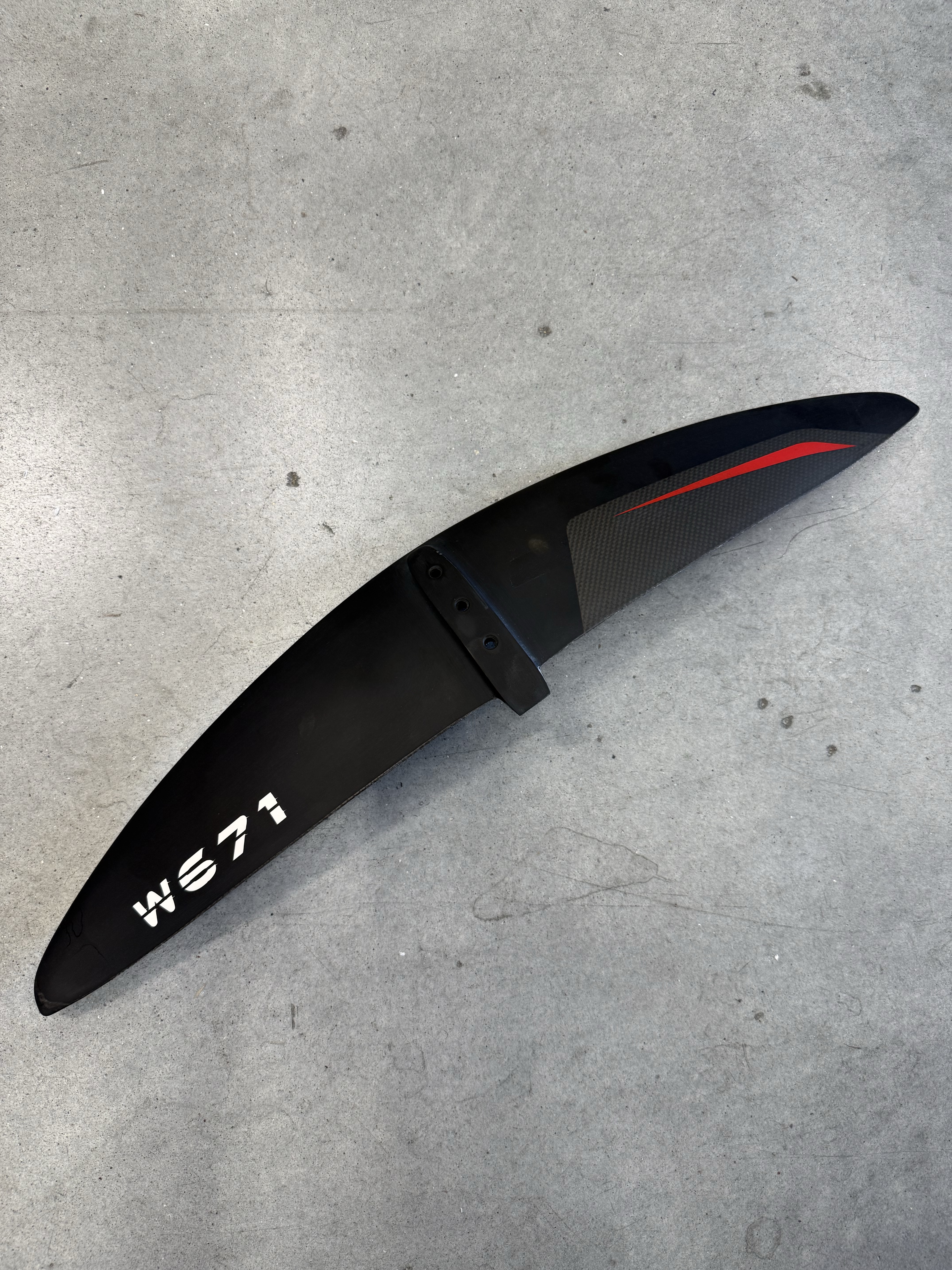 W671 Frontwing - 2020 Refurbished - ref012