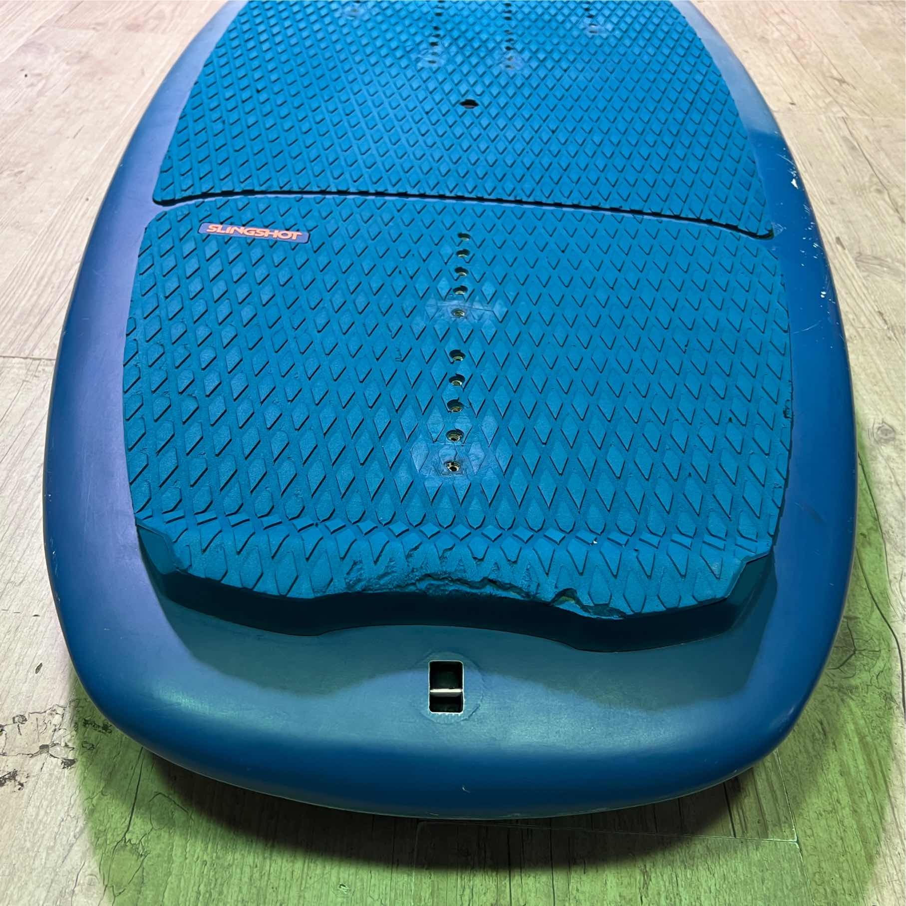 Slingshot Wing Craft V1 60L