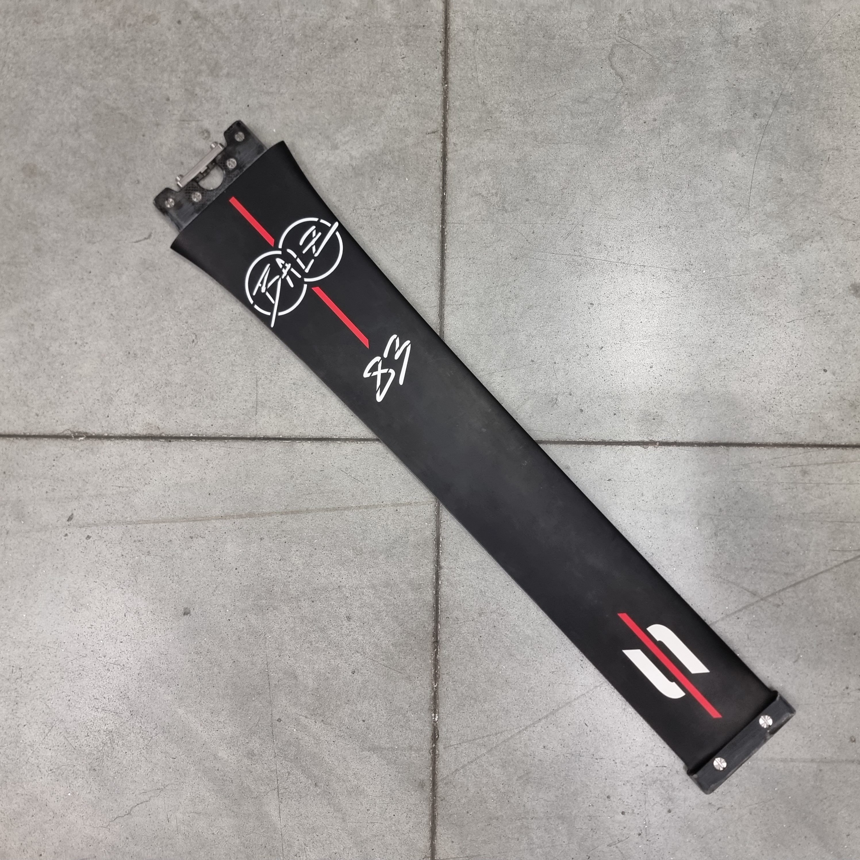 Kraken Mast 83 Balz Muller - 2025 used (good) - ref 0010