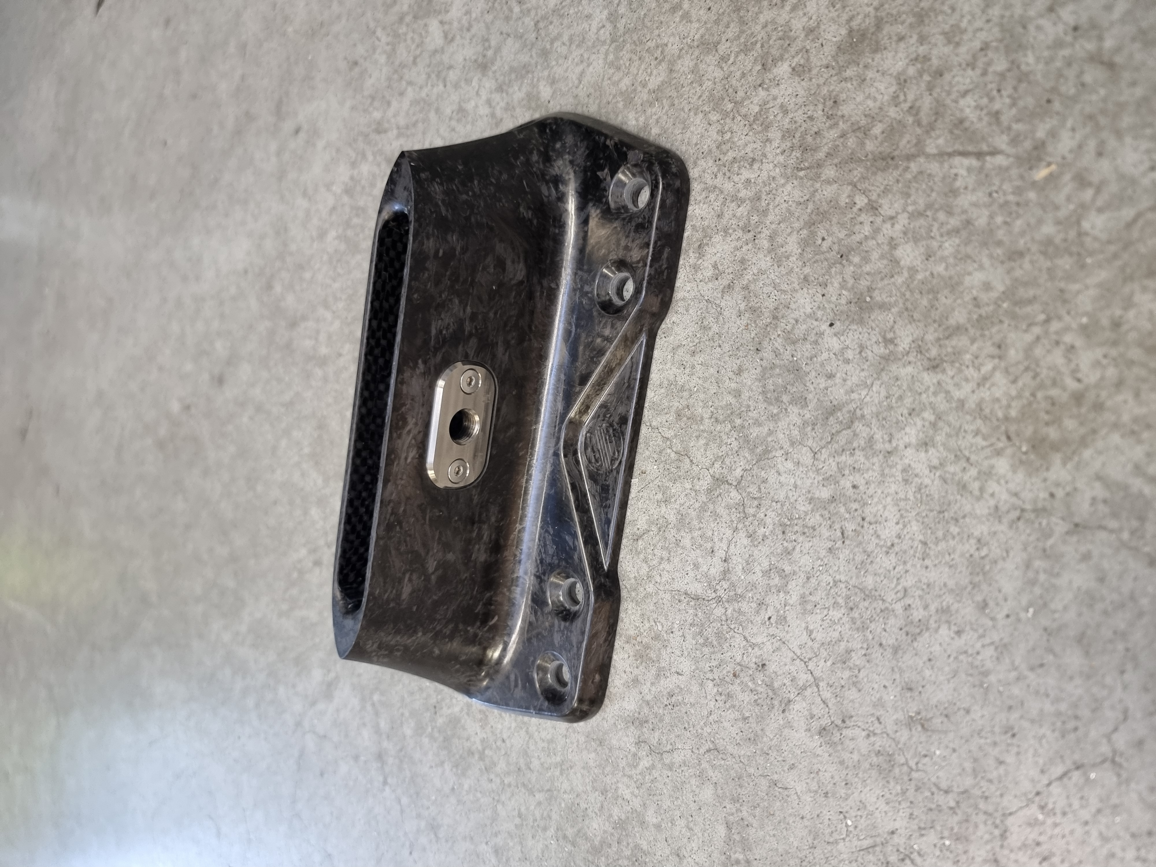 CP02K/Ti Carbon plate NO QUICK RELEASE - B-grade - ref 035