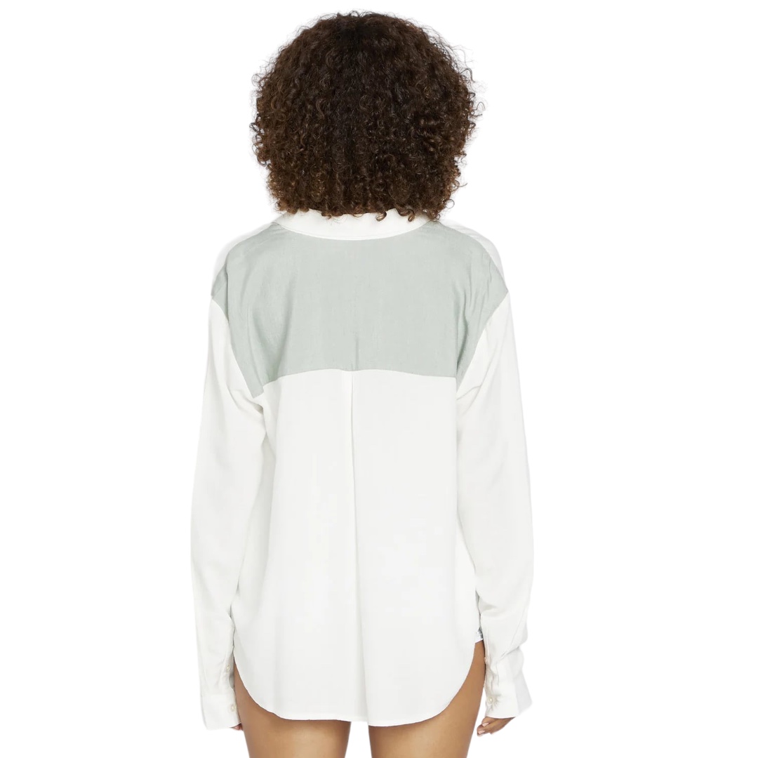 VOLCOM COCO HO YOKED SHIRT (XL)
