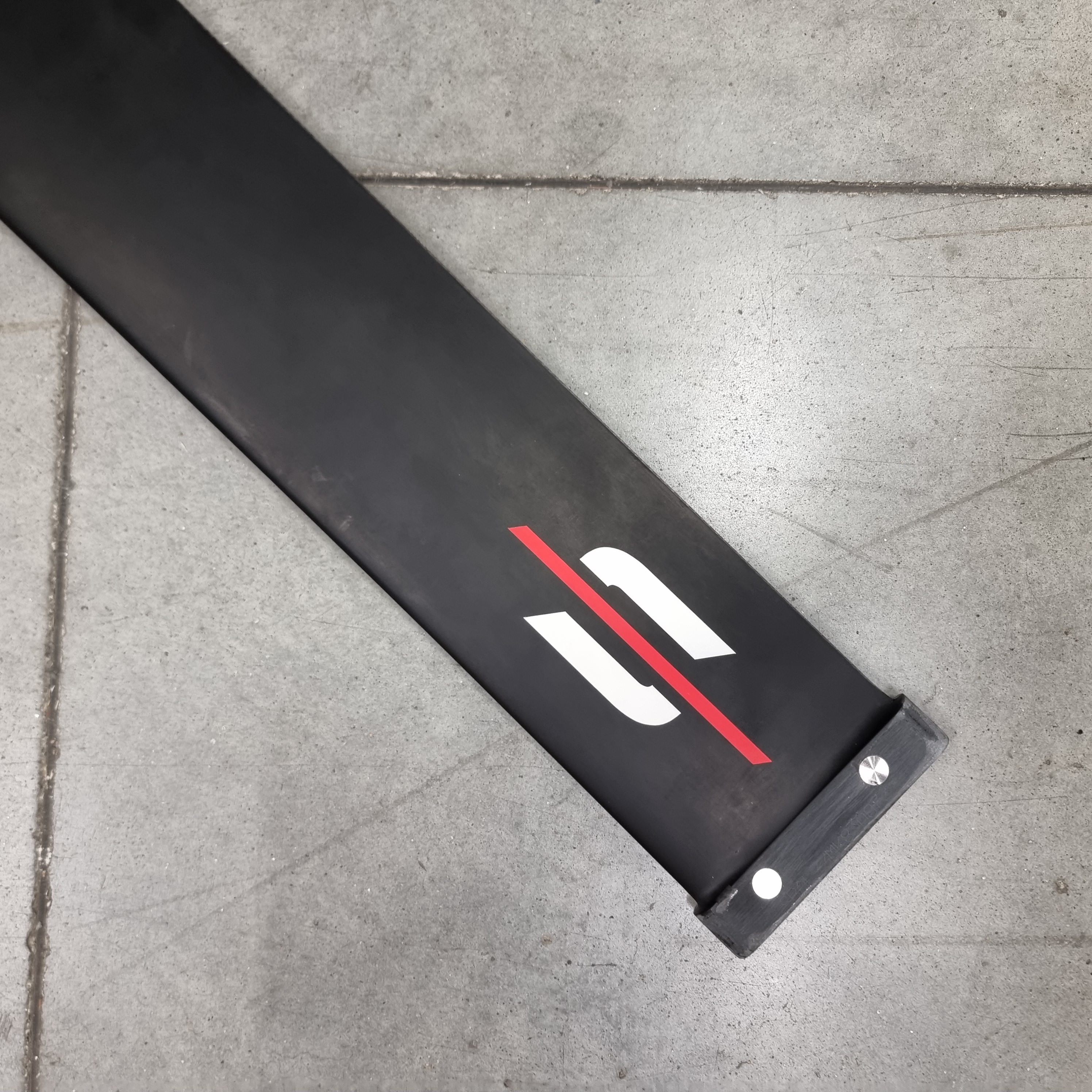 Kraken Mast 83 Balz Muller - 2025 used (good) - ref 0010