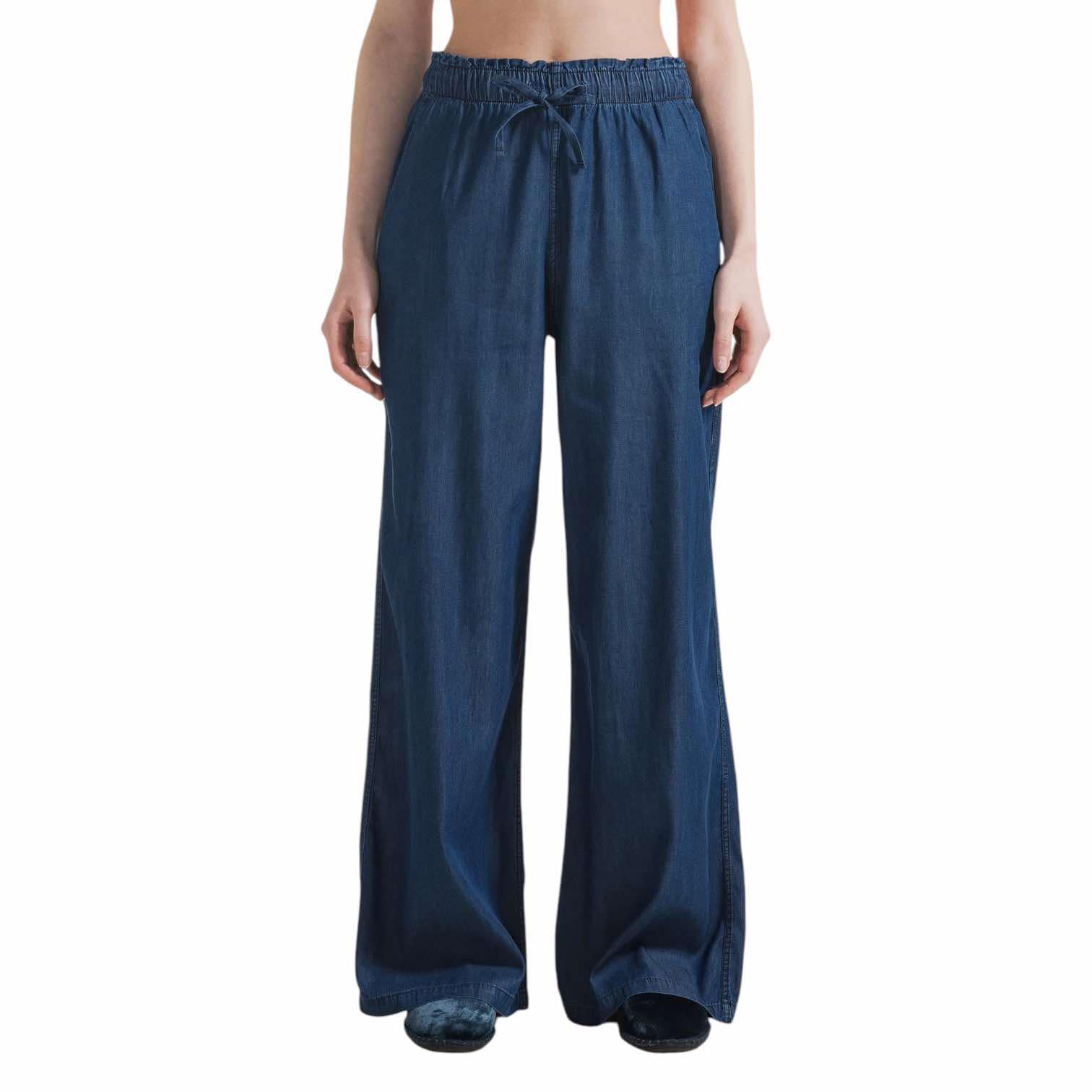Deha Pantalone in Denim Lyocell (MEDIUM)