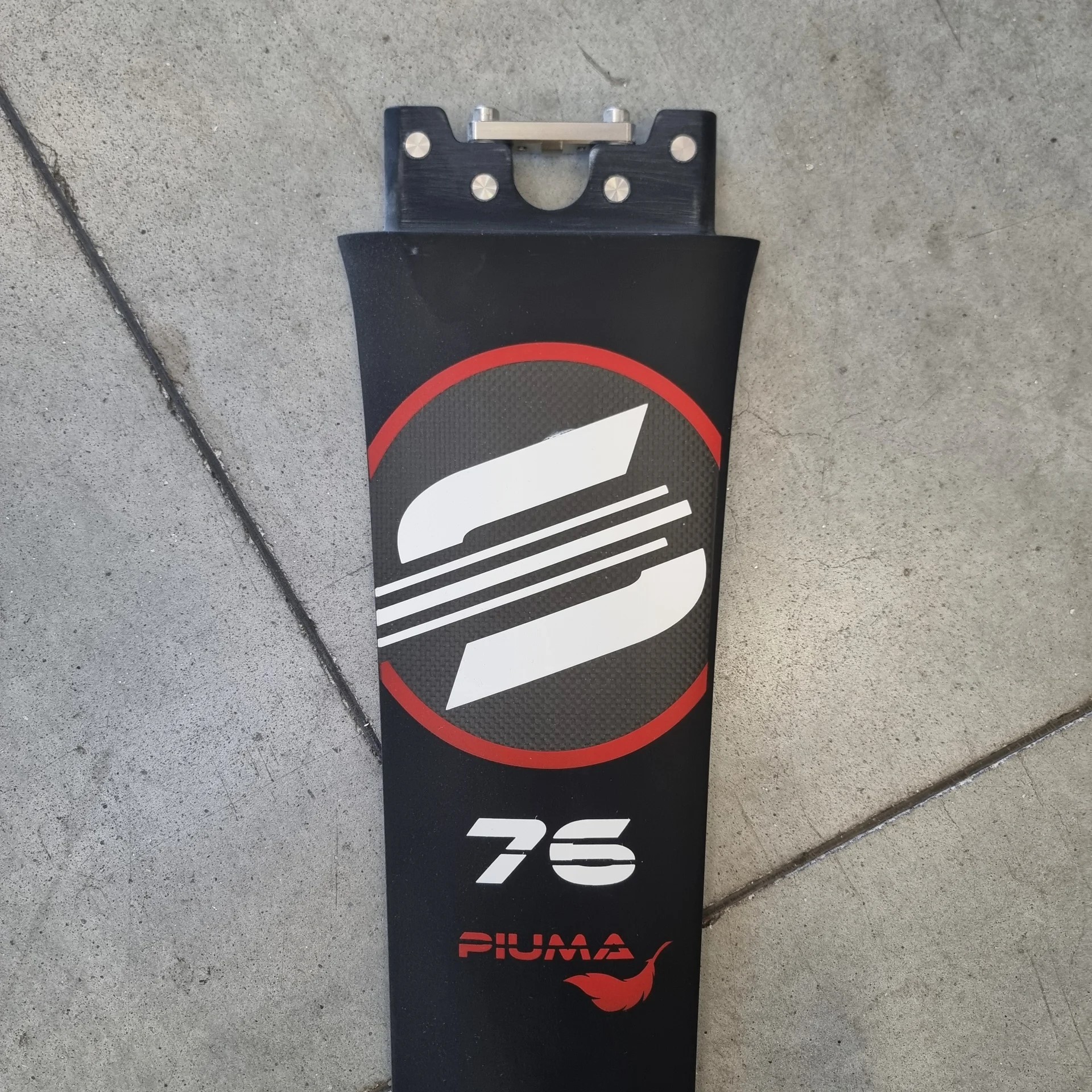 Piuma Mast 76 R8 (Kraken) - Sabfoil 2024