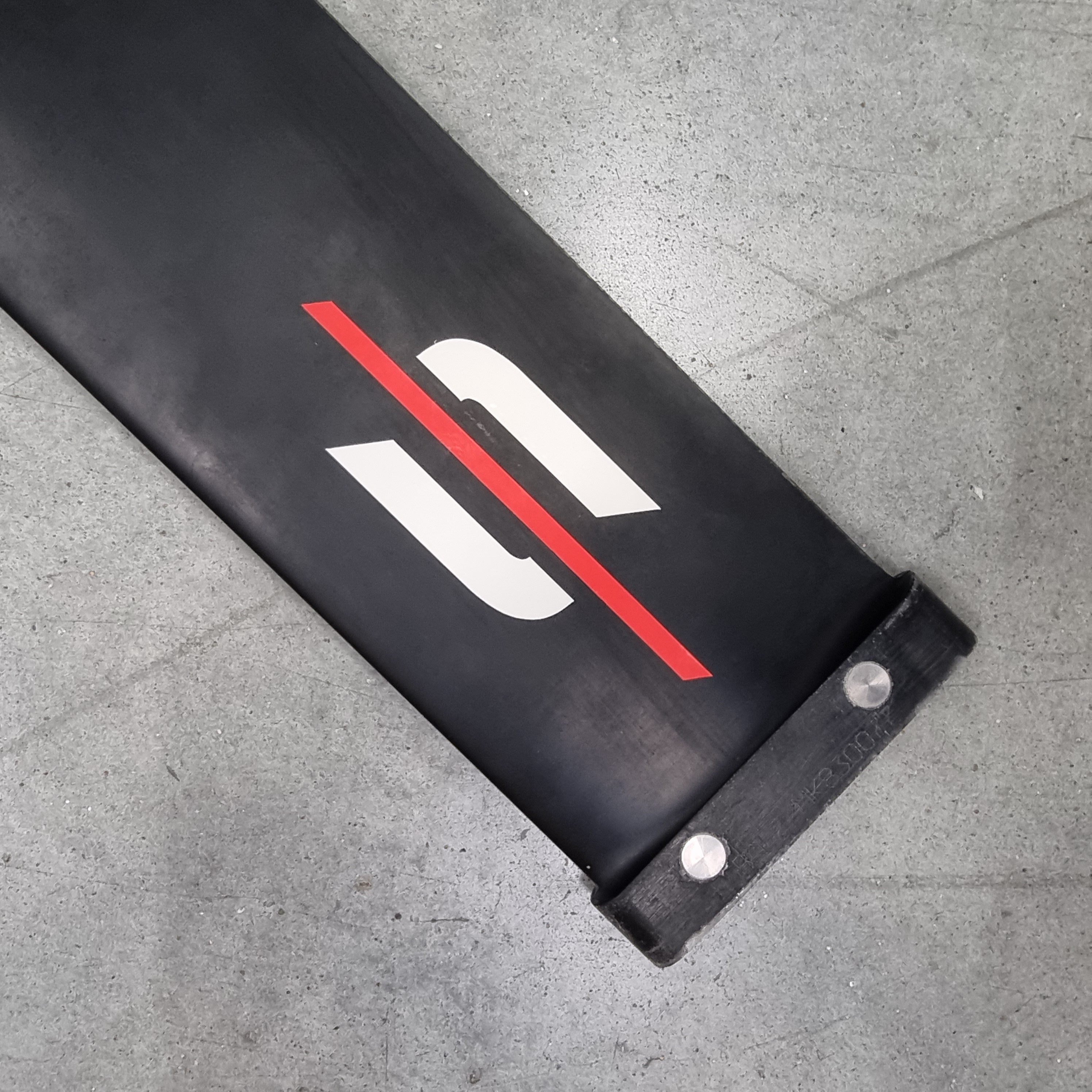 Kraken Mast 83 Balz Muller - 2024 used - ref 0002