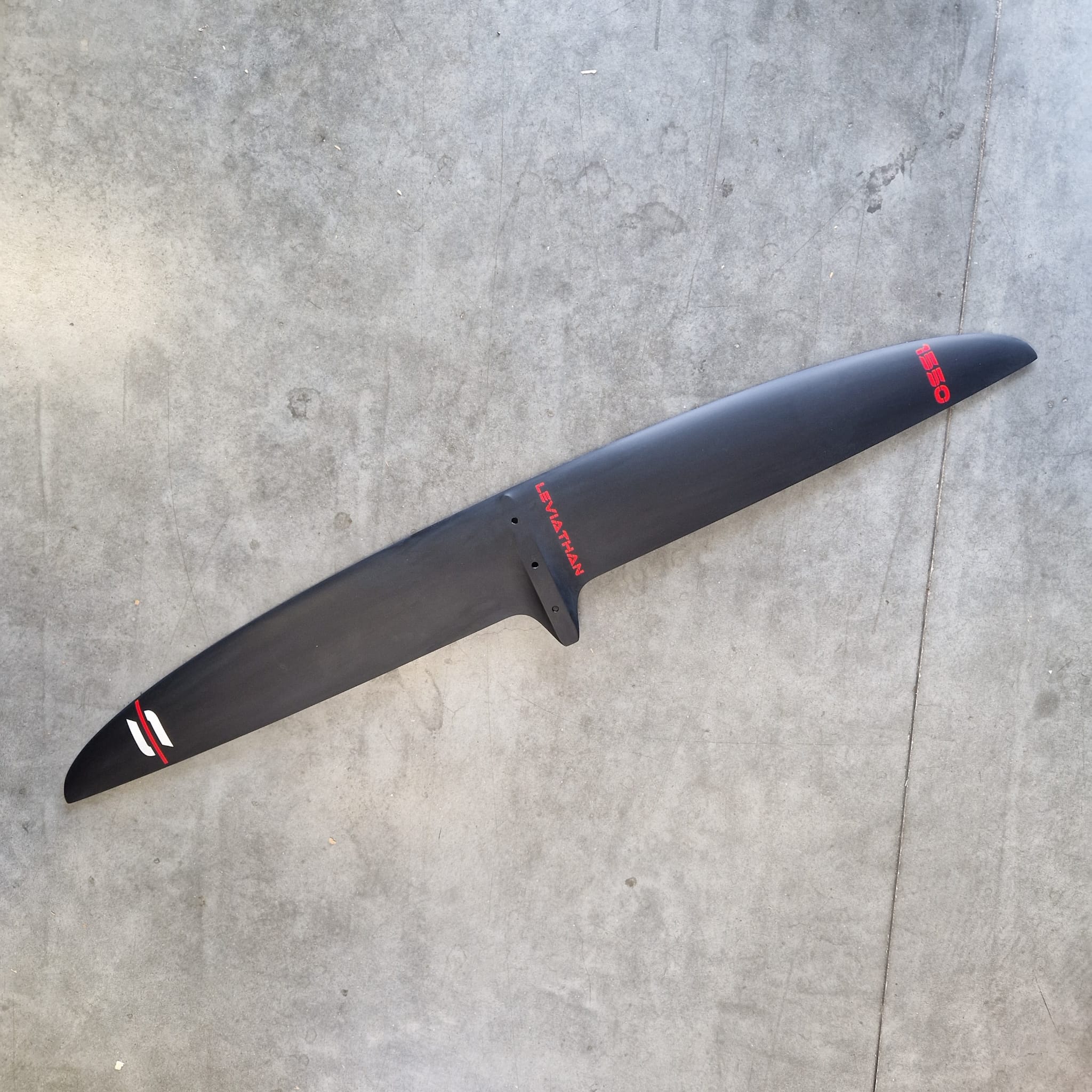 Leviathan 1550 Front Wing – restored 2025 - ref: 0009