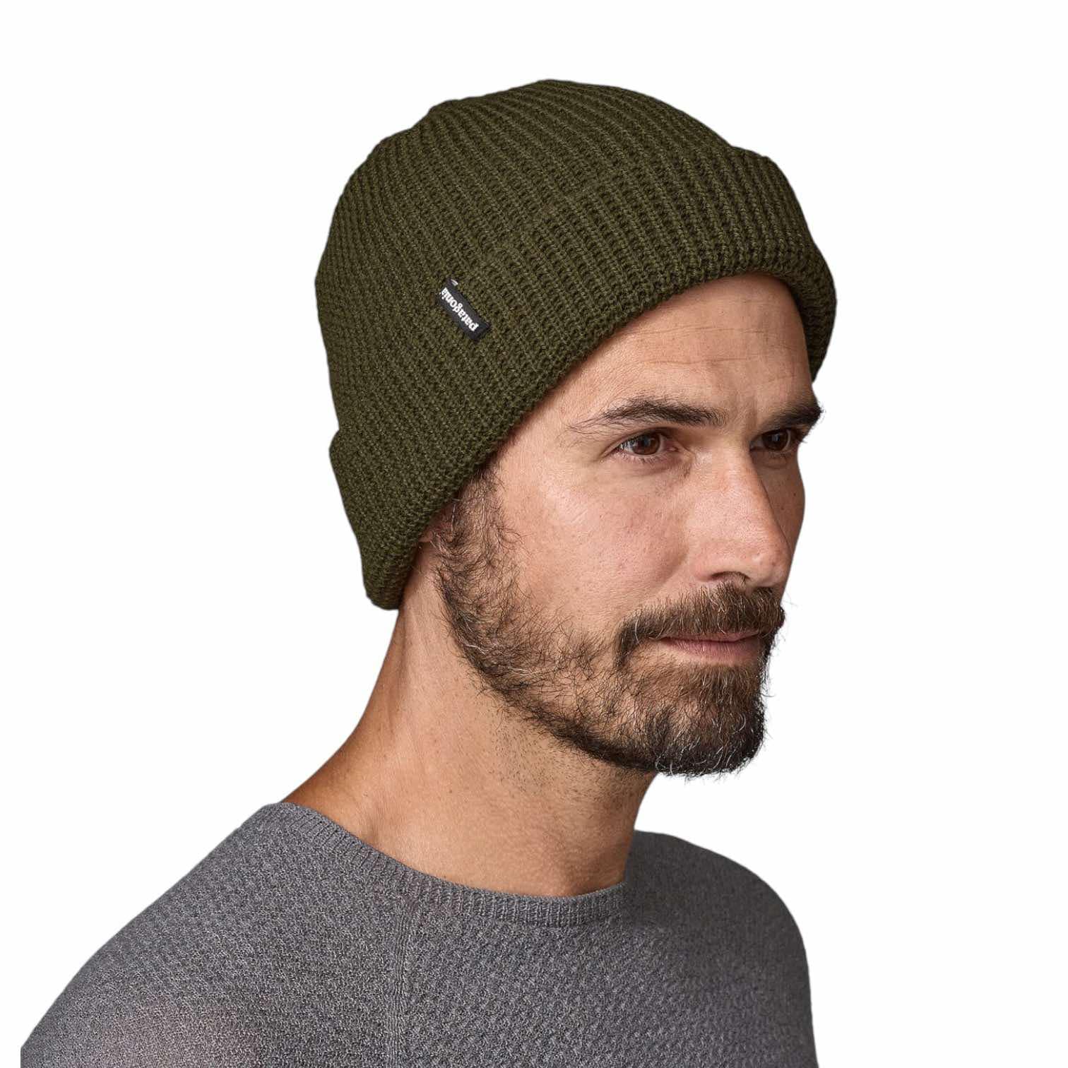 Patagonia  Touring Red SnowDrifter Beanie (PINE GREEN)