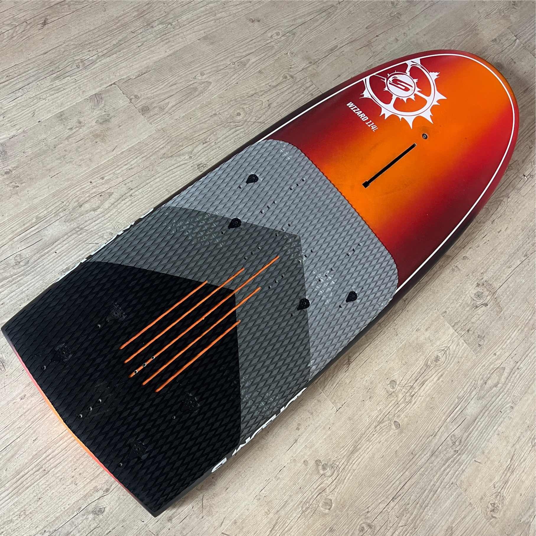 Slingshot Wizard 114 V3