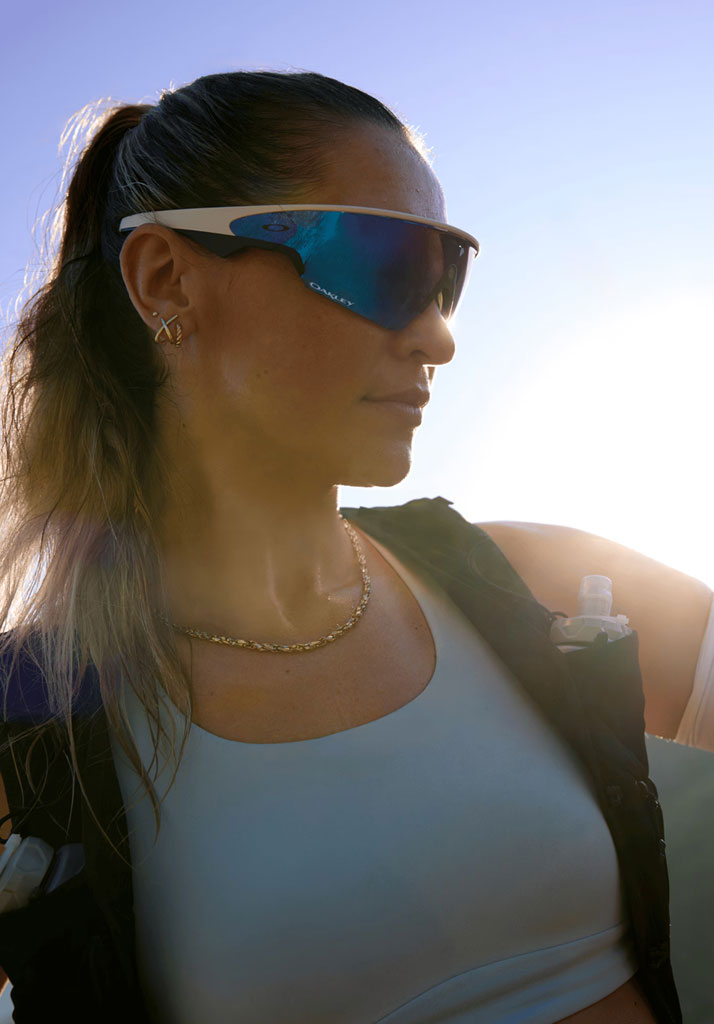 OCCHIALI OAKLEY META VANGUARD WHITE PRIZM SHAPPHIRE