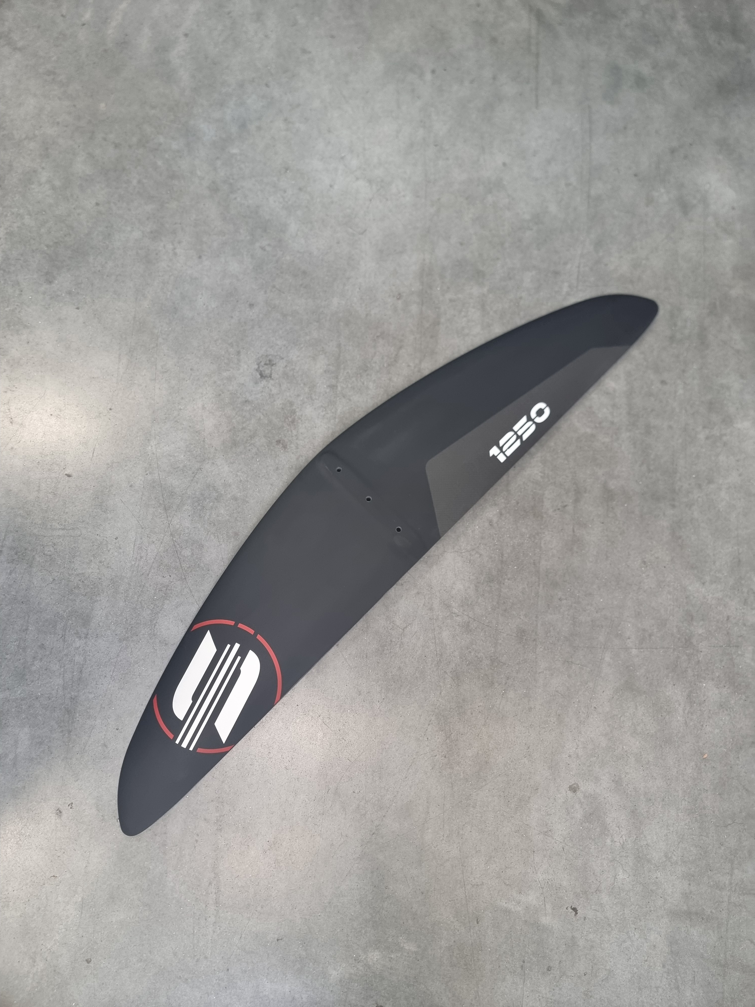 W1250 Lightwind Front Wing – restored 2022 - ref:070