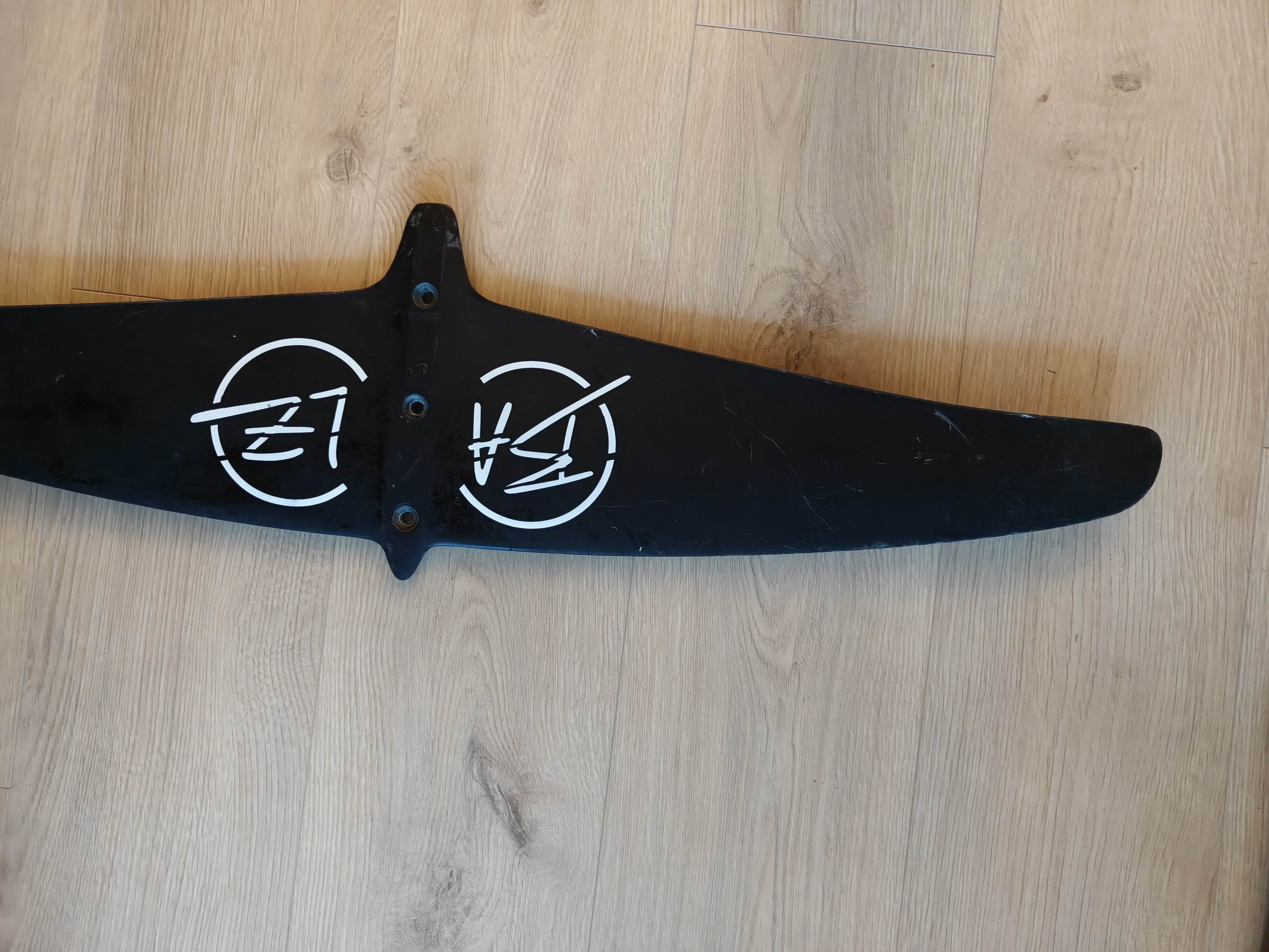 BALZ/W909 - Sabfoil 909 Balz Müller Limited | T8 Hydrofoil Front Wing